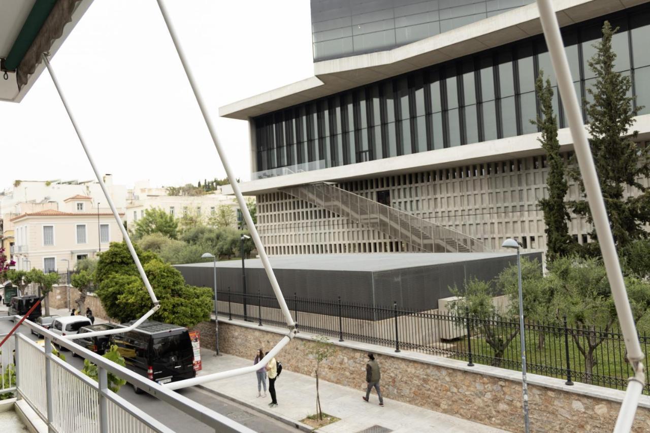 אתונה Spacious High-Ceiling 2-Bedroom By Acropolis Museum מראה חיצוני תמונה